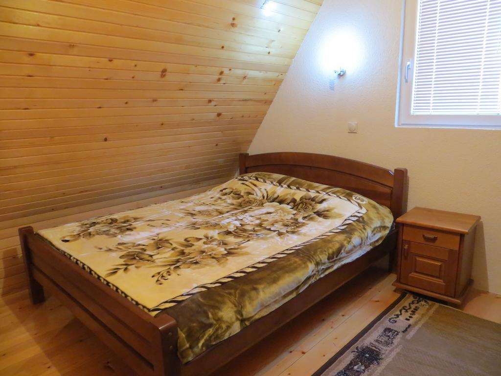 Rooms And Bungalows Sreten Zugic Zabljak  Room photo