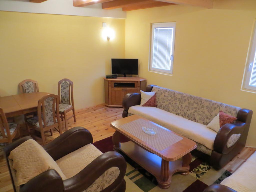 Rooms And Bungalows Sreten Zugic Zabljak  Room photo